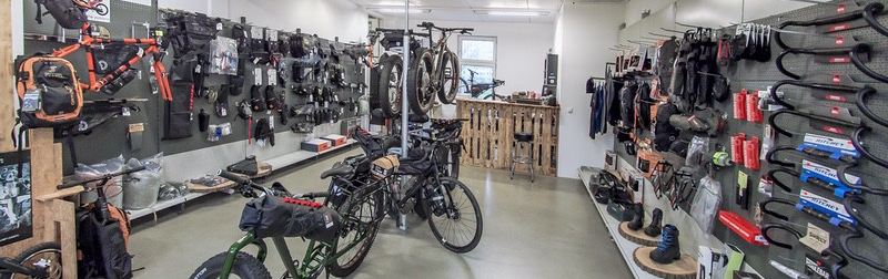 BIKEPACKING-at-1st-floor6-EKW