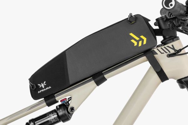Apidura BACKCOUNTRY LONG TOP TUBE PACK (1,8L)